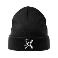 tomsn výšivka černý kulich